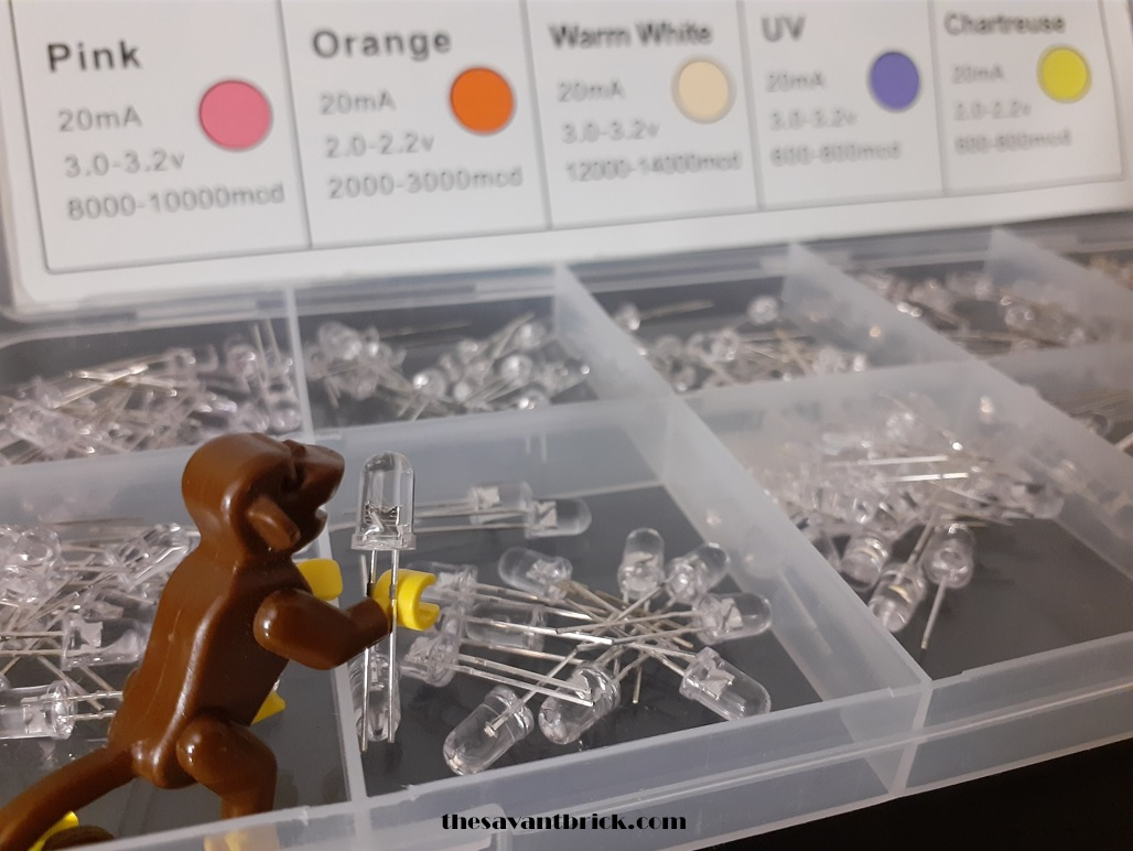 How To Easily Start Lighting Up Your LEGO Building - Monkeying around in LEDs